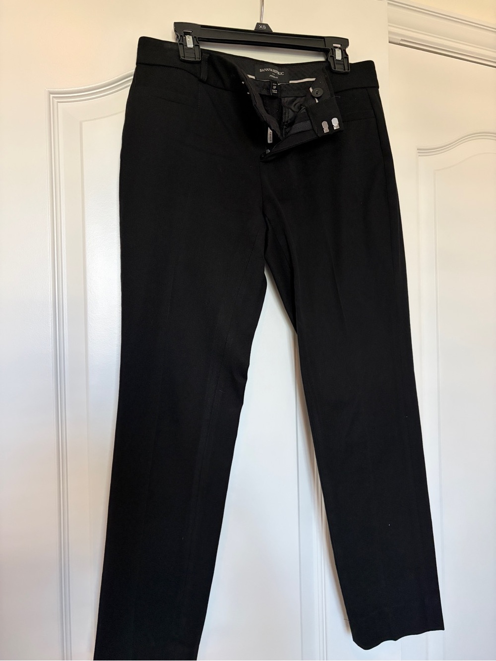 Banana Republic Black Straight-Leg Women’s Pants